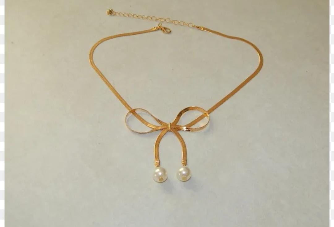 Jumwrit 18K Gold Boho Bow Pendant & Earrings Set – Anti-Tarnish Snake Chain Necklace with Pearls for Women & Girls - Image 5